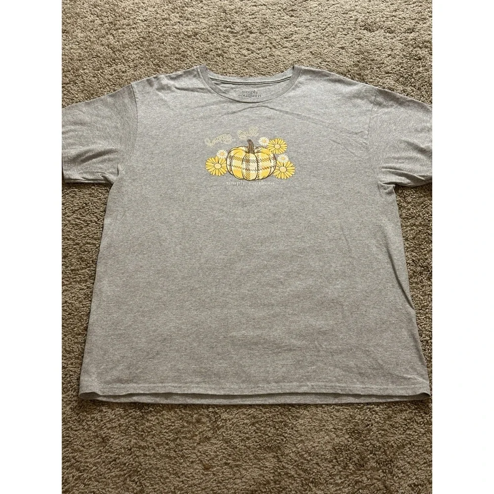 Women's Simply Southern Short Sleeve Graphic Shirt - Large